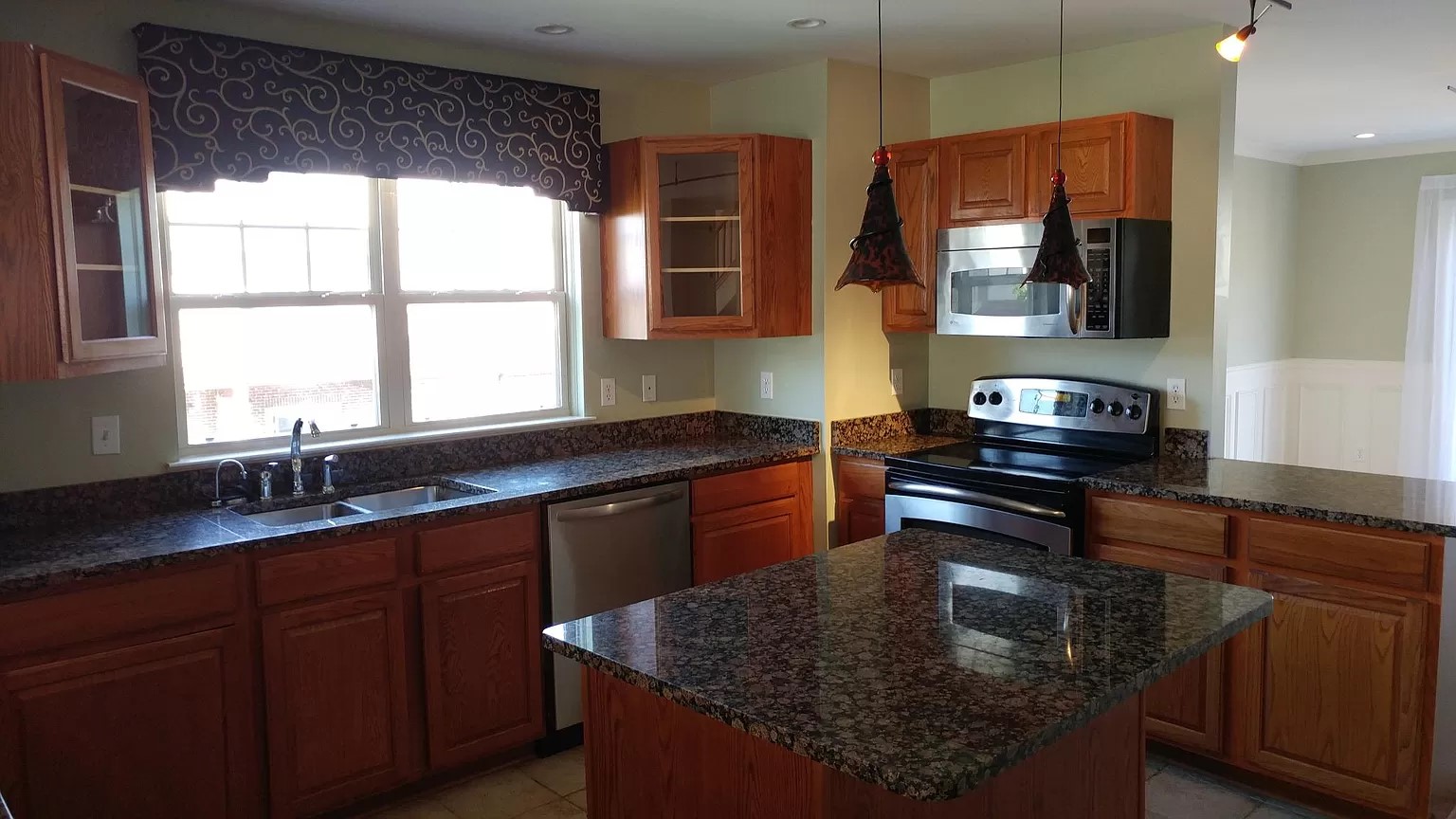 Kitchen 2
